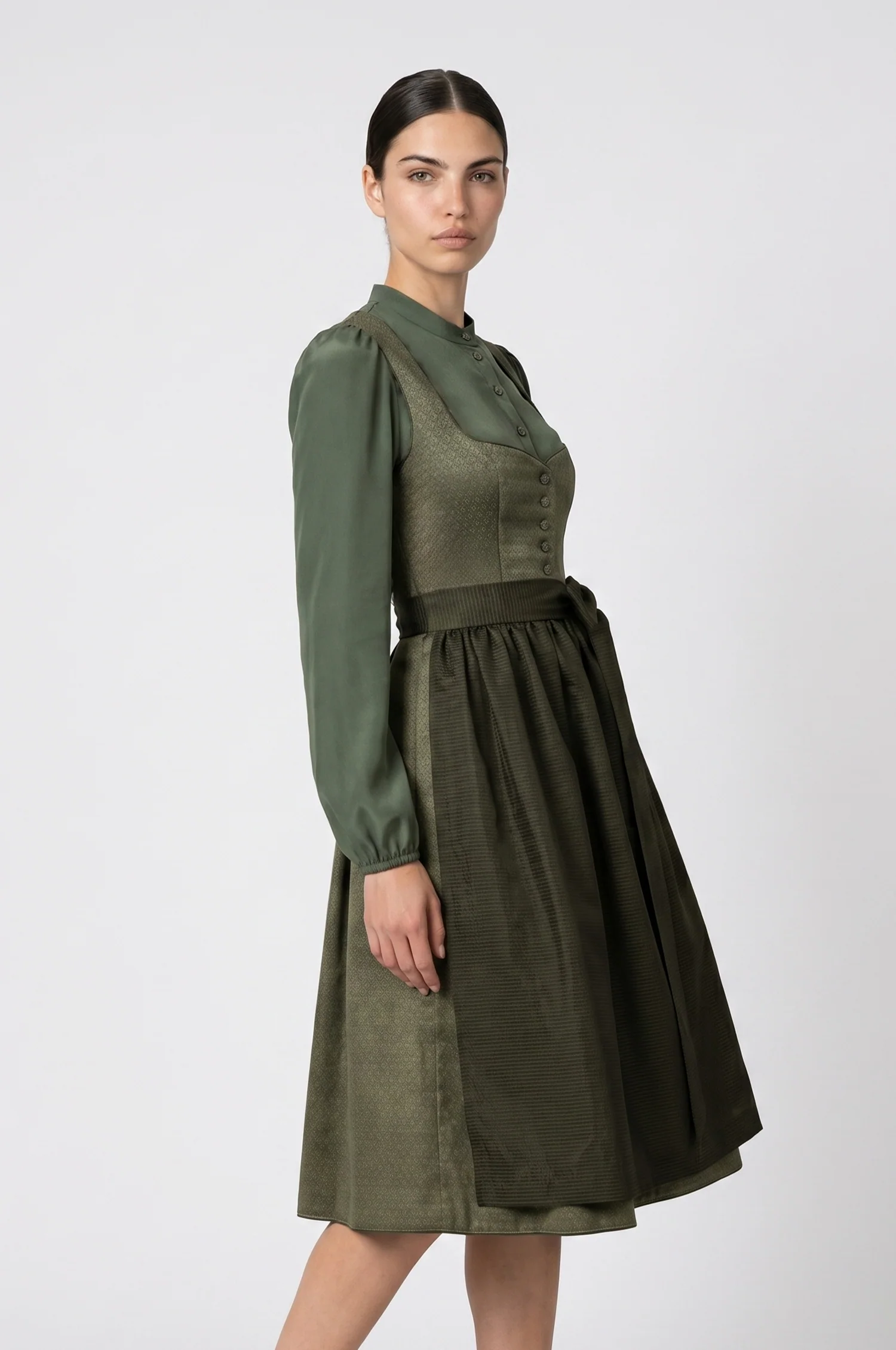 Dirndl Elina in Moos - Image 2