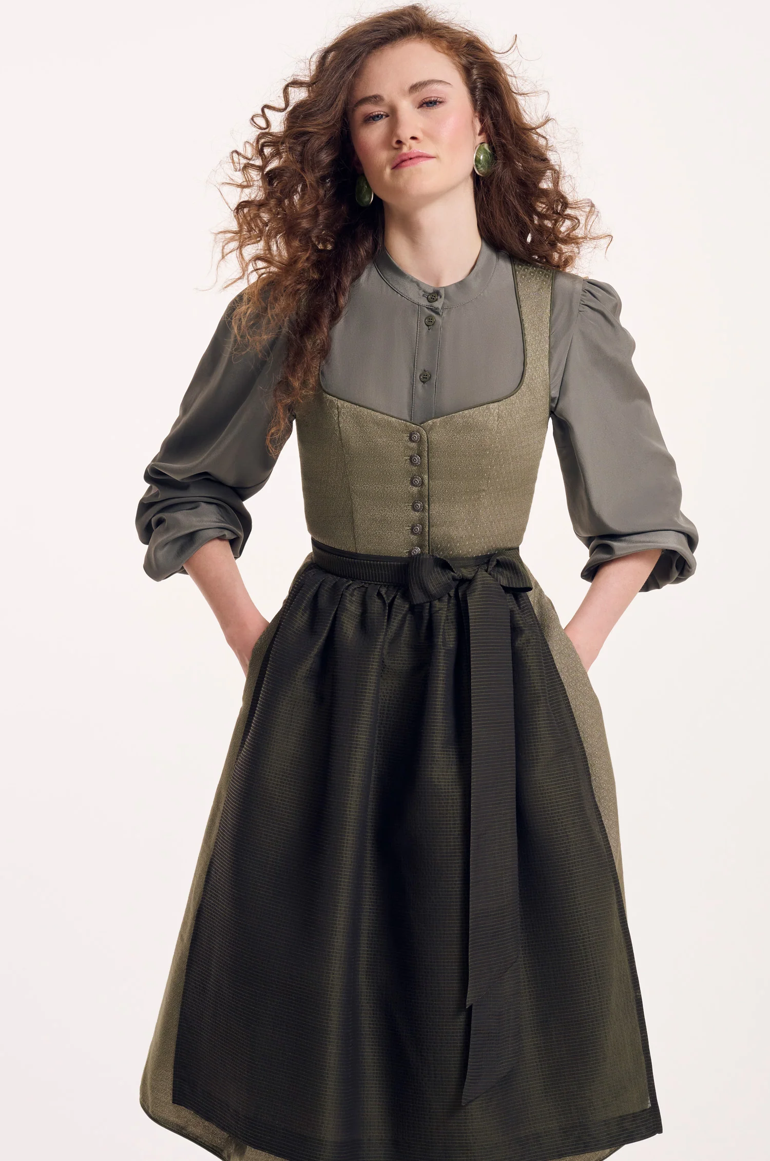 Dirndl Elina in Moos - Image 6