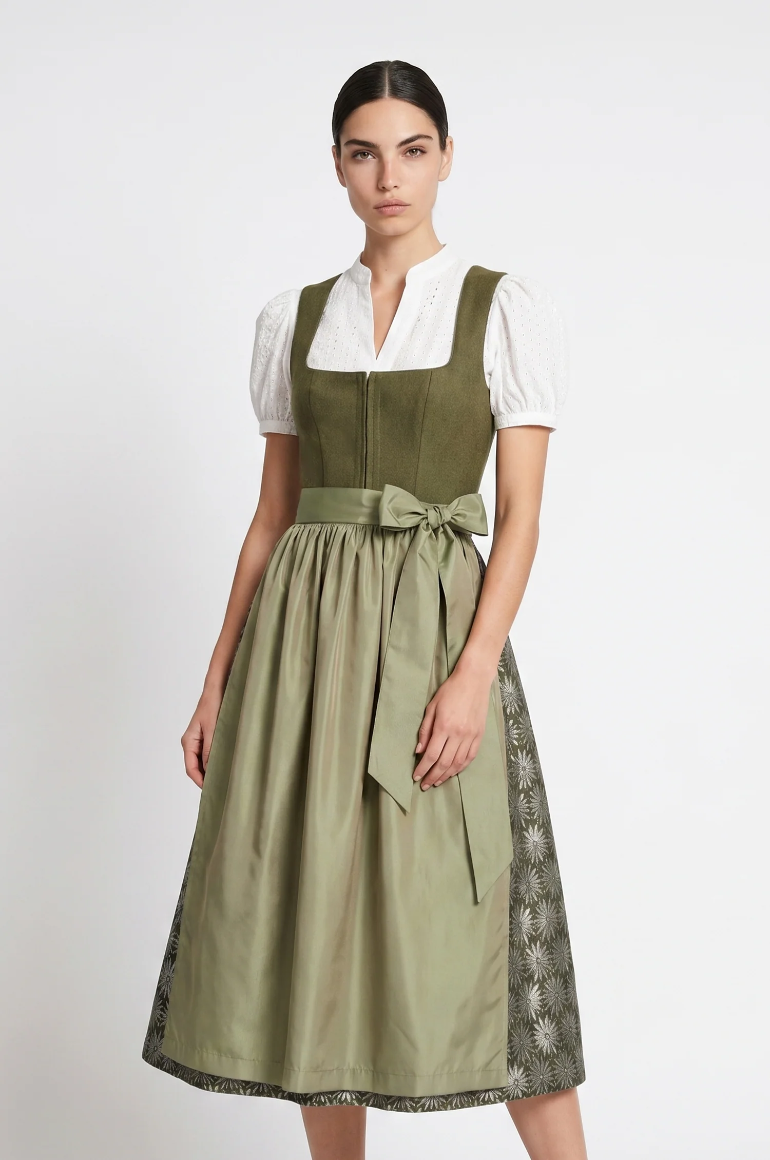 Dirndl Ida in Olive