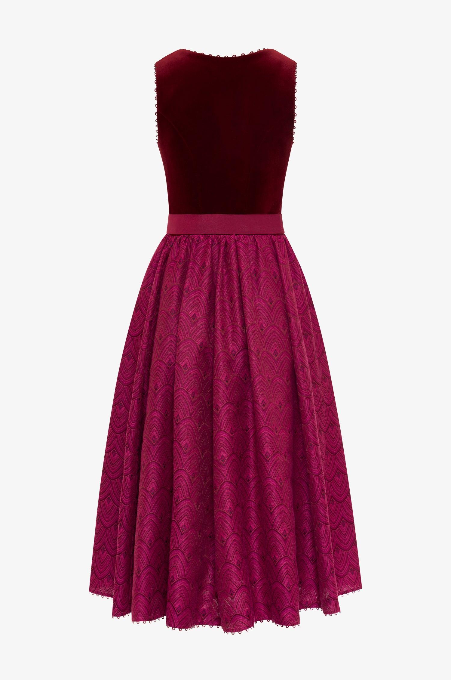 Dirndl Laval in Bordeaux - Image 2
