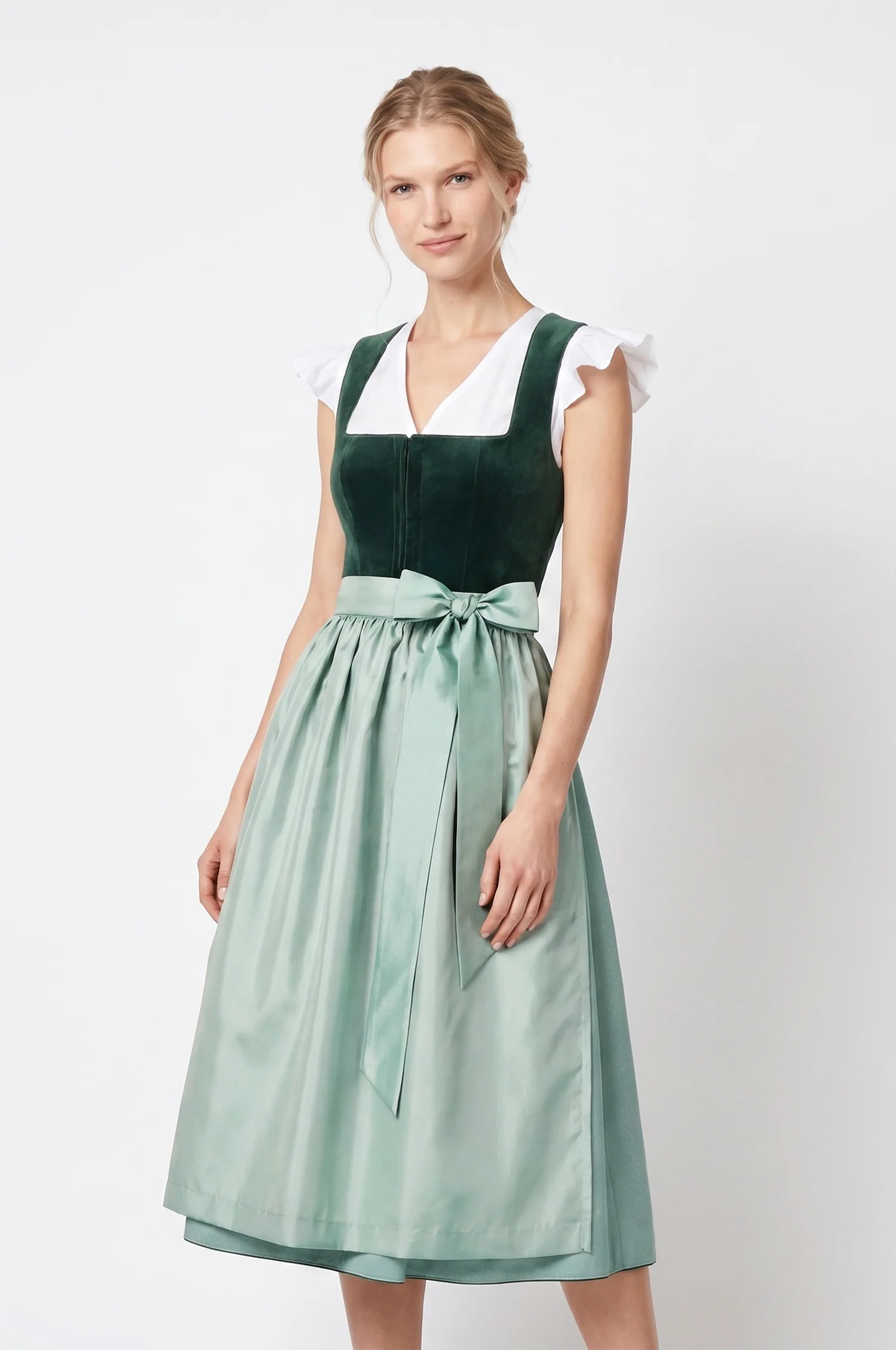 Dirndl Paulina in Pinie