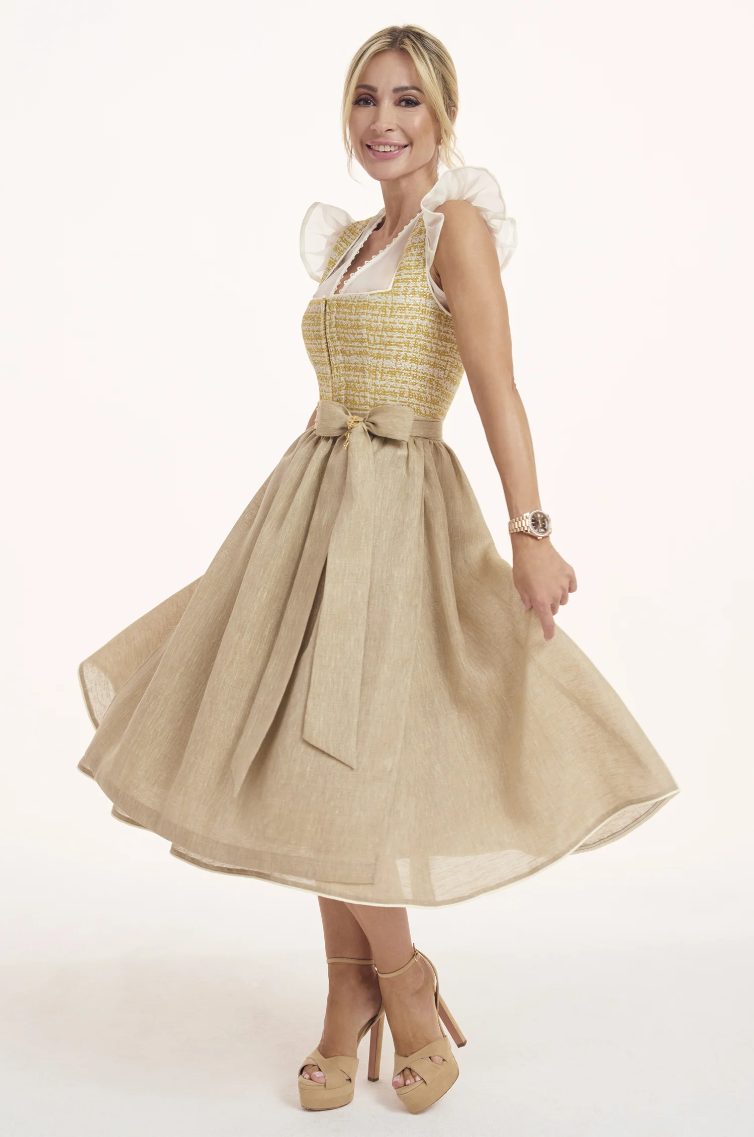 Dirndl Saranda in Gelb - Image 6