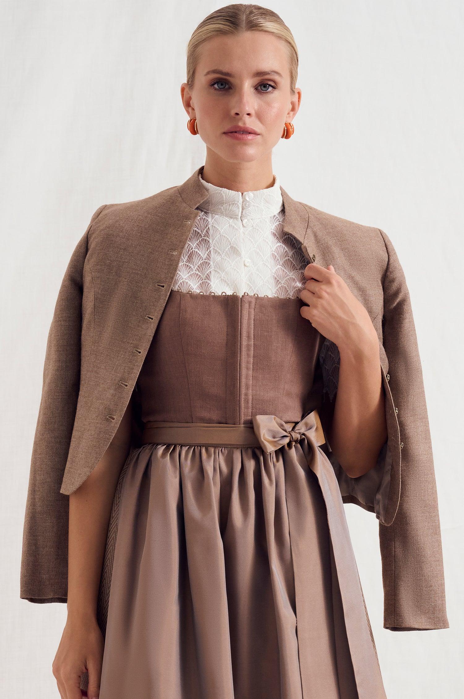 Trachtenjacke Valentina in Nougat - Image 4